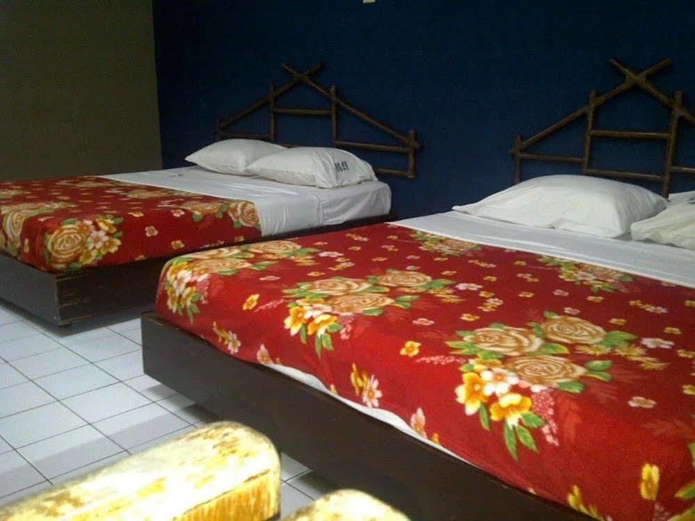 Goodwood Inn Kuching Ngoại thất bức ảnh